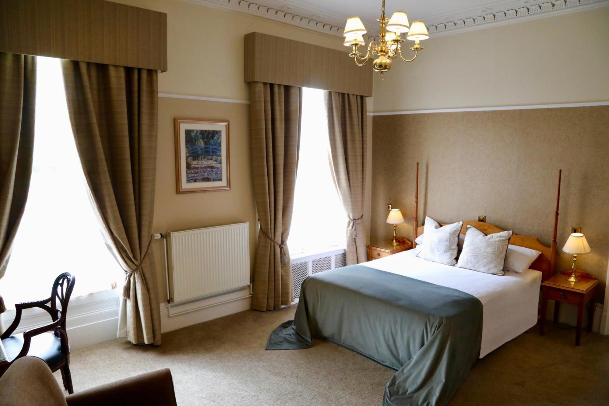 Farington Lodge Hotel Preston  Exteriör bild