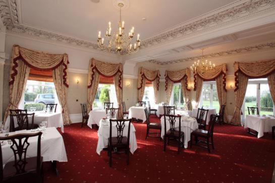 Farington Lodge Hotel Preston  Exteriör bild